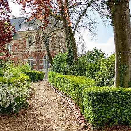Holiday home Chateau De - Joyeux